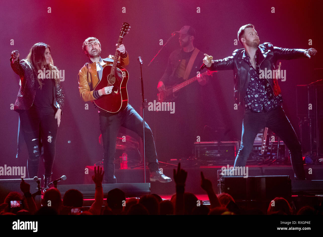 London, Großbritannien. Samstag, 9. März 2019. Lady Antebellum Dachverkleidung Tag 2 von C2C: von Land zu Land in der O2 Arena, die Gruppe setzt sich aus Hillary Scott (L), Charles Kelley (C) und Dave Haywood (R) O2 Arena, © Jason Richardson/Alamy leben Nachrichten Stockfoto