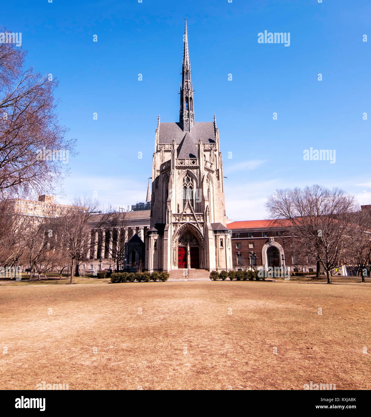 Heinz Chapel, eine nondenominationale Kirche auf dem Gelände der University of Pittsburgh, Pennsylvania, USA Stockfoto