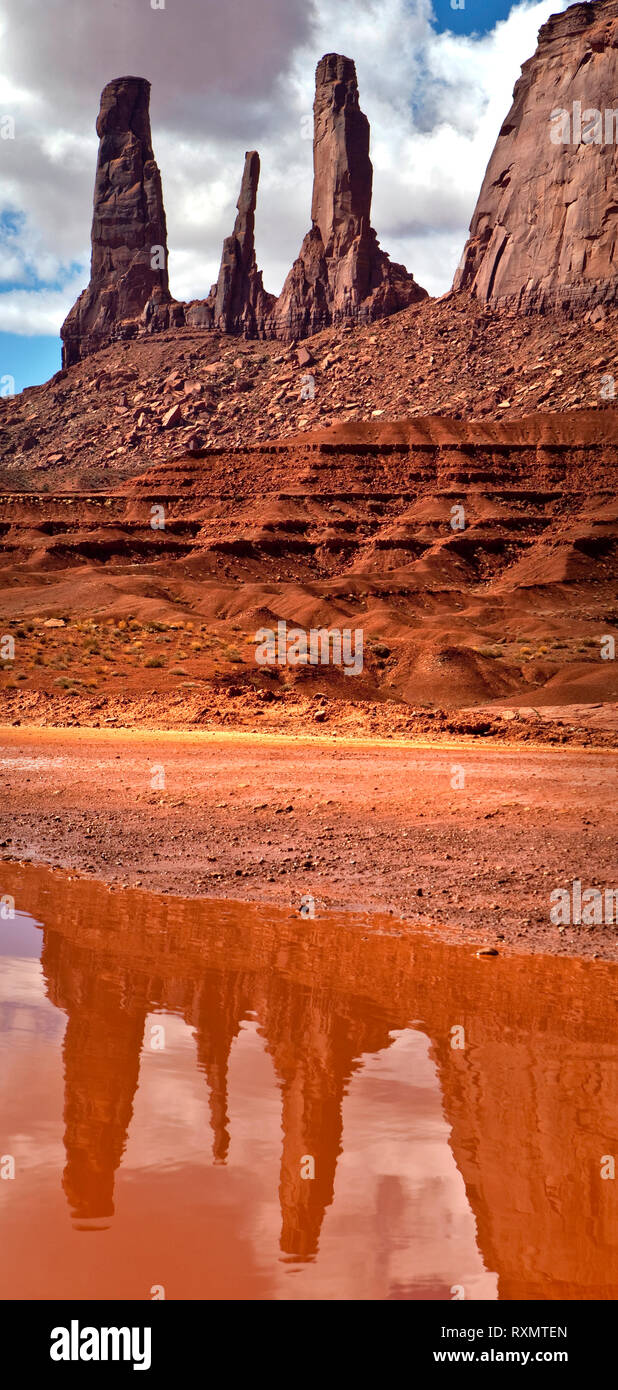 Drei Schwestern, Monument Valley, Arizona Stockfoto