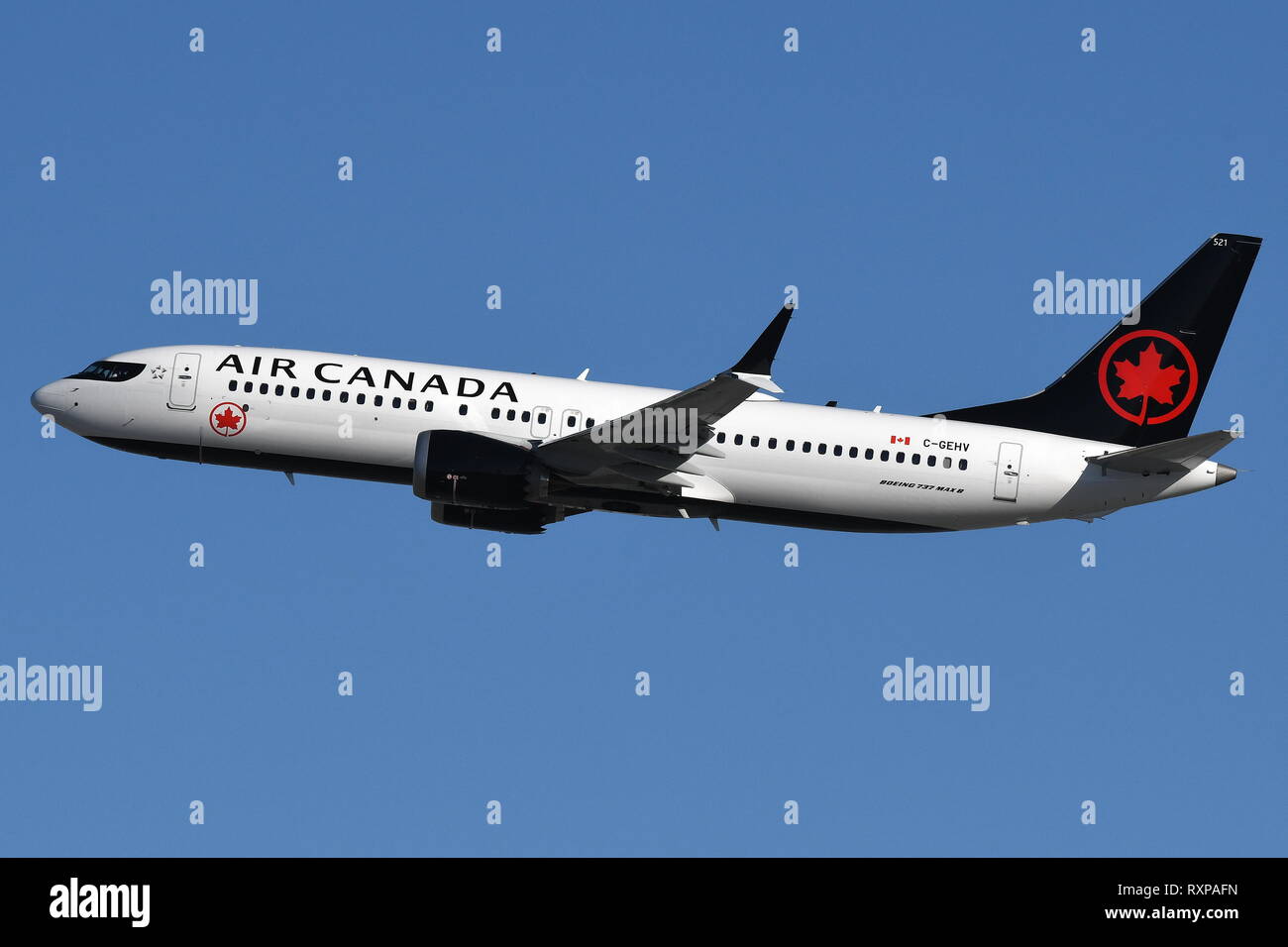 BOEING 737 - max. 8 (C-GEHV) von Air Canada Stockfoto