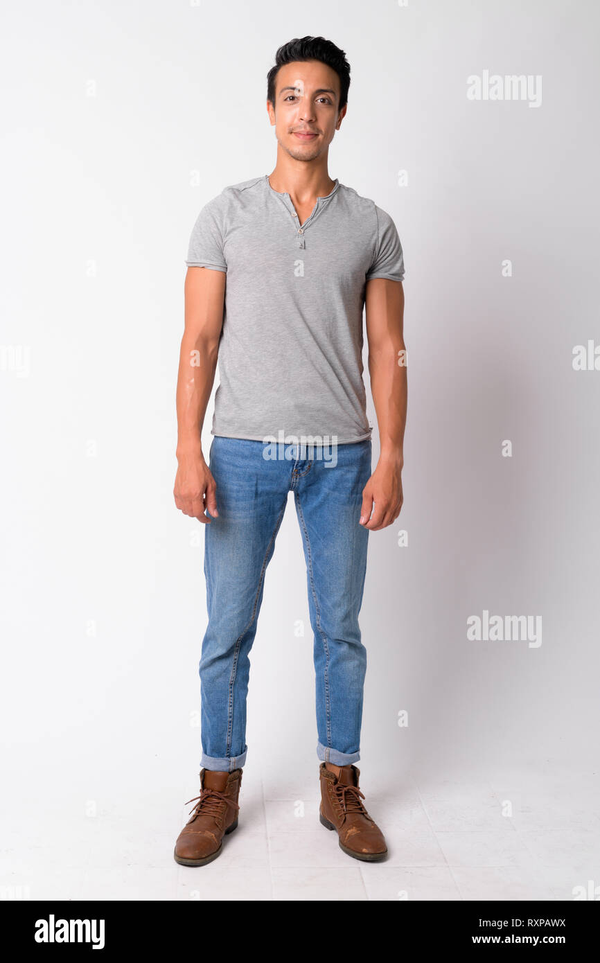 Voller Körper geschossen von stattlichen Hispanic Mann Stockfoto