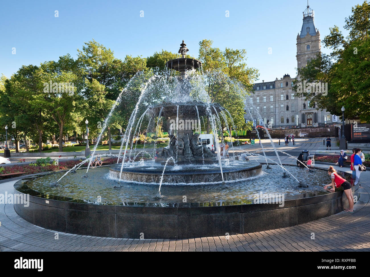Fontaine de Tourny (Tourny Brunnen) vor der Nationalversammlung von Québec, Quebec City, Quebec, Kanada Stockfoto