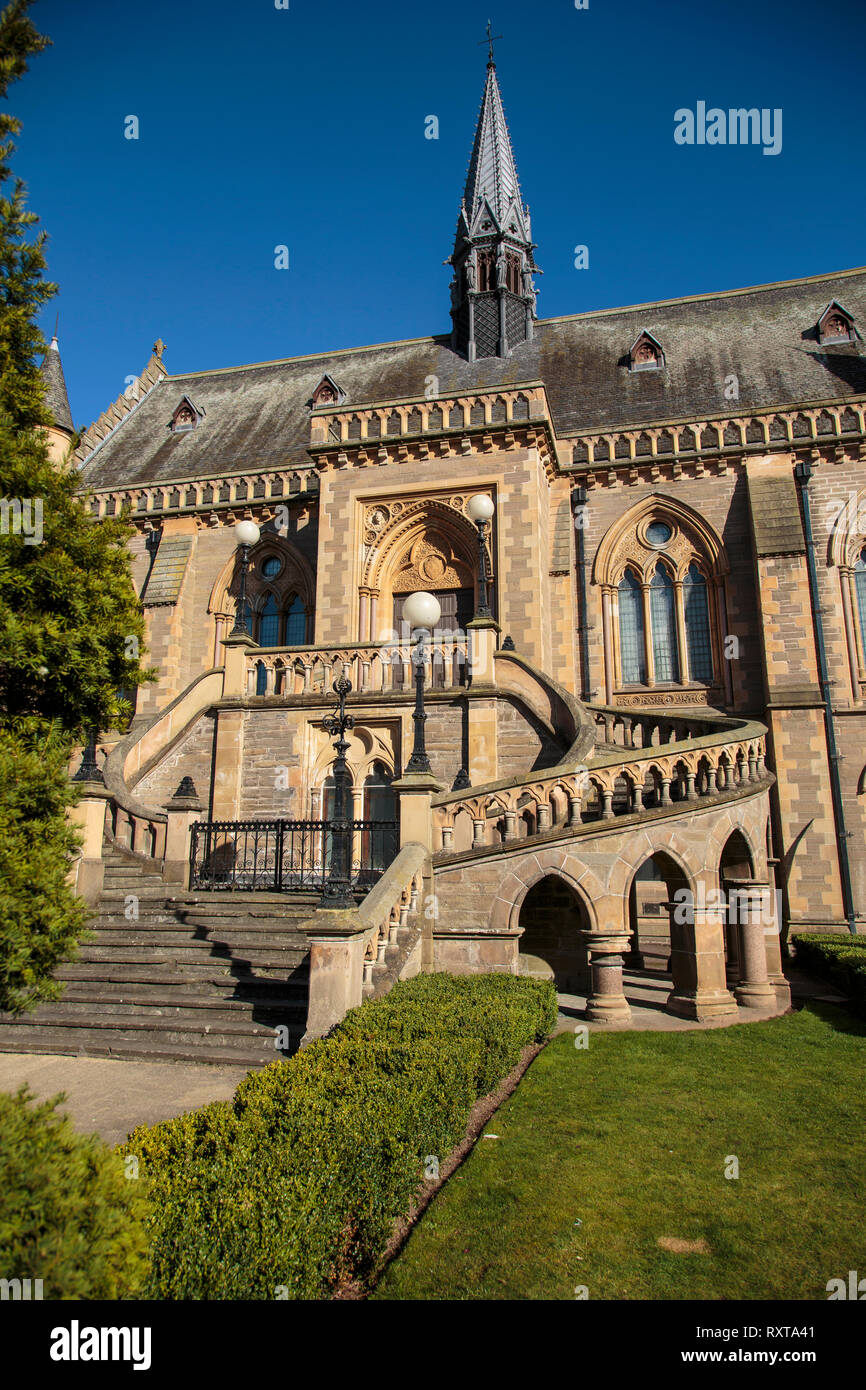 Die McManus Art Gallery & Museum in Dundee gefangen in der Abendsonne Stockfoto