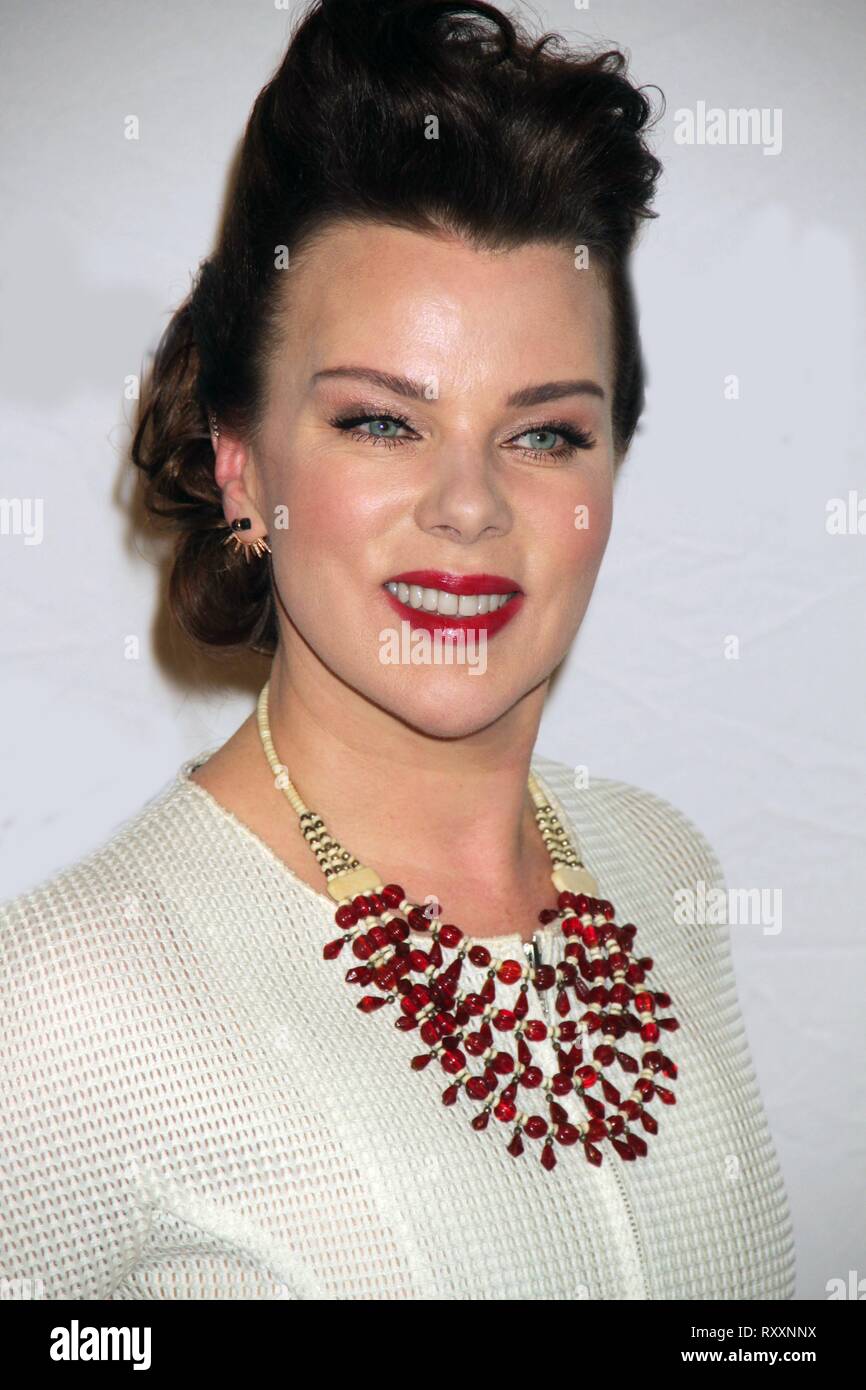 DEBI MAZAR 2012 Foto von John Barrett/PHOTOlink Stockfoto