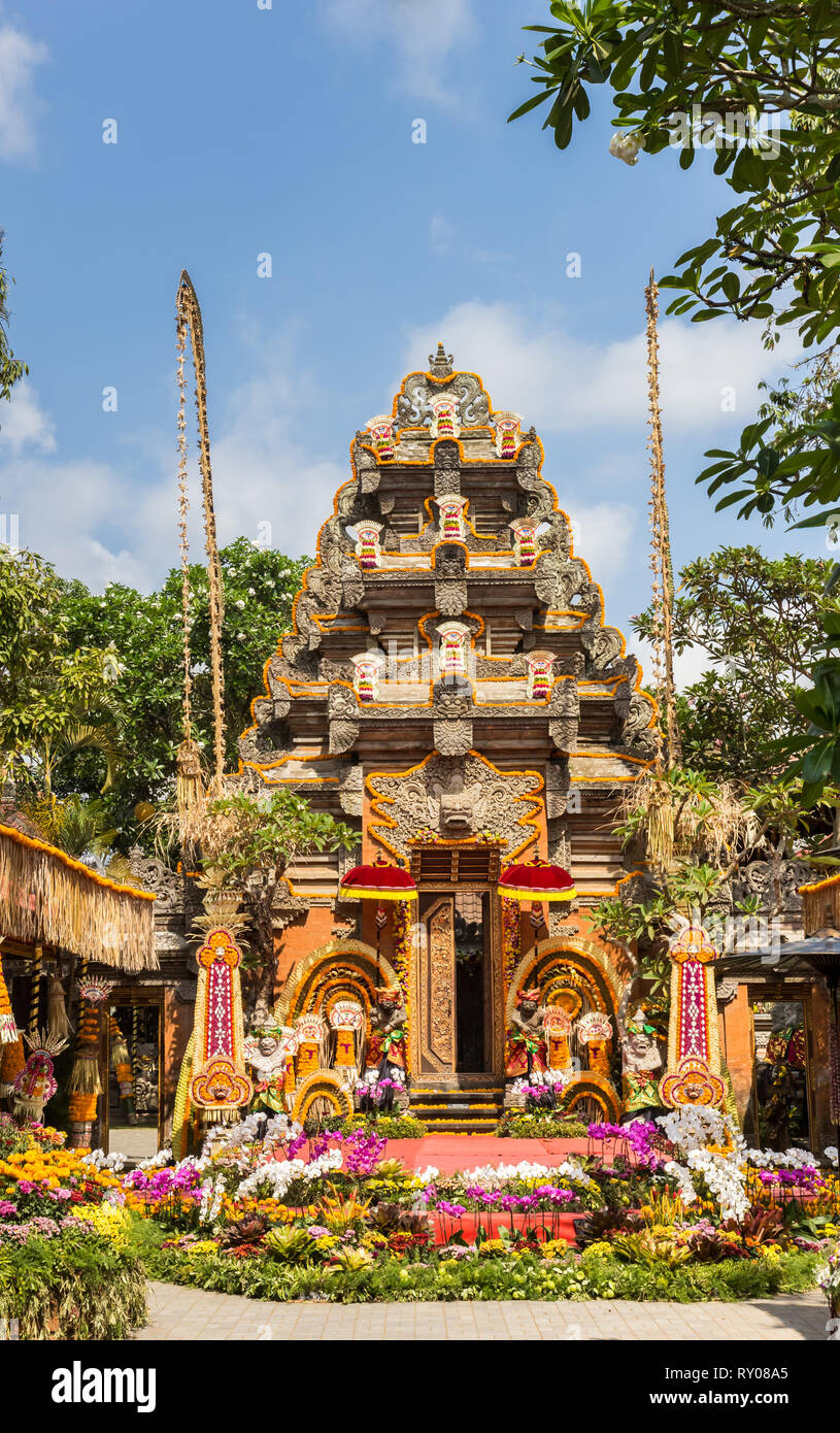 Haus und Garten der Ubud Palace auf der Insel Bali, Indonesien Stockfoto