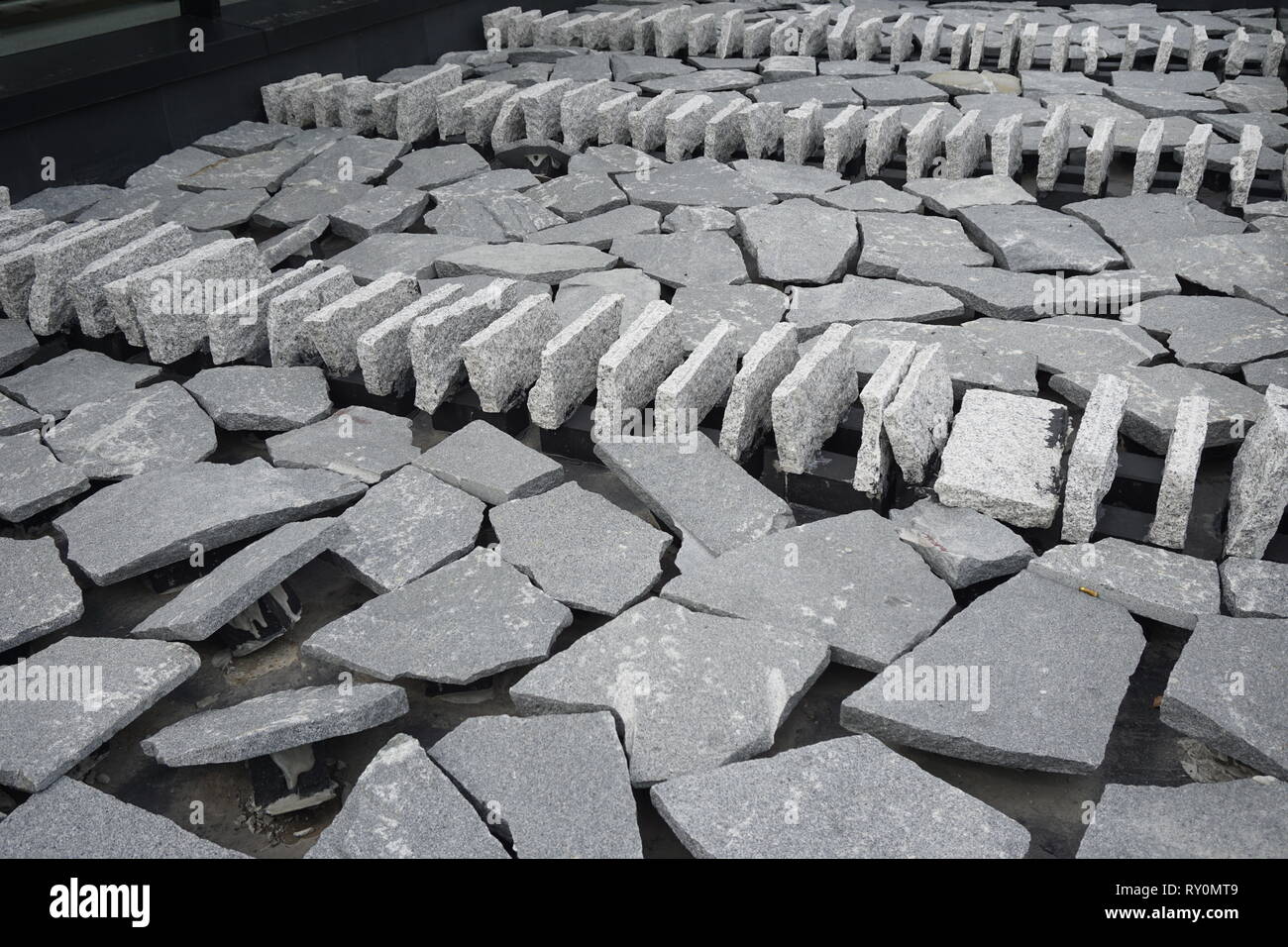 Beton Steine verwendet, leeren Raum zu verzieren Stockfoto