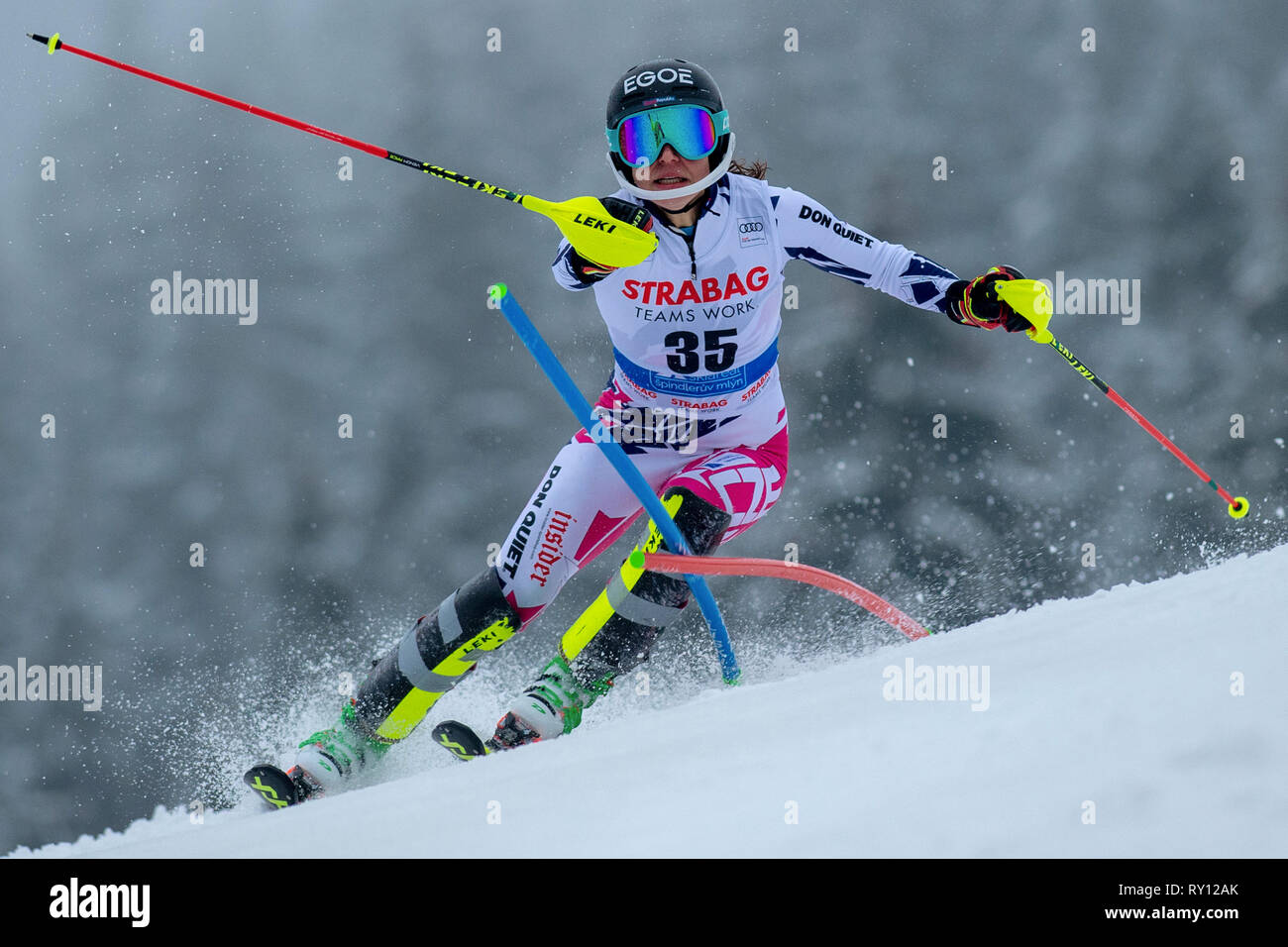 Tschechische Martina Dubovska Konkurriert Im Ski Alpin Weltcup Slalom Der Frauen In Spindleruv Mlyn Tschechien 9 Marz 2019 Ctk Photo Radek Petrasek Stockfotografie Alamy