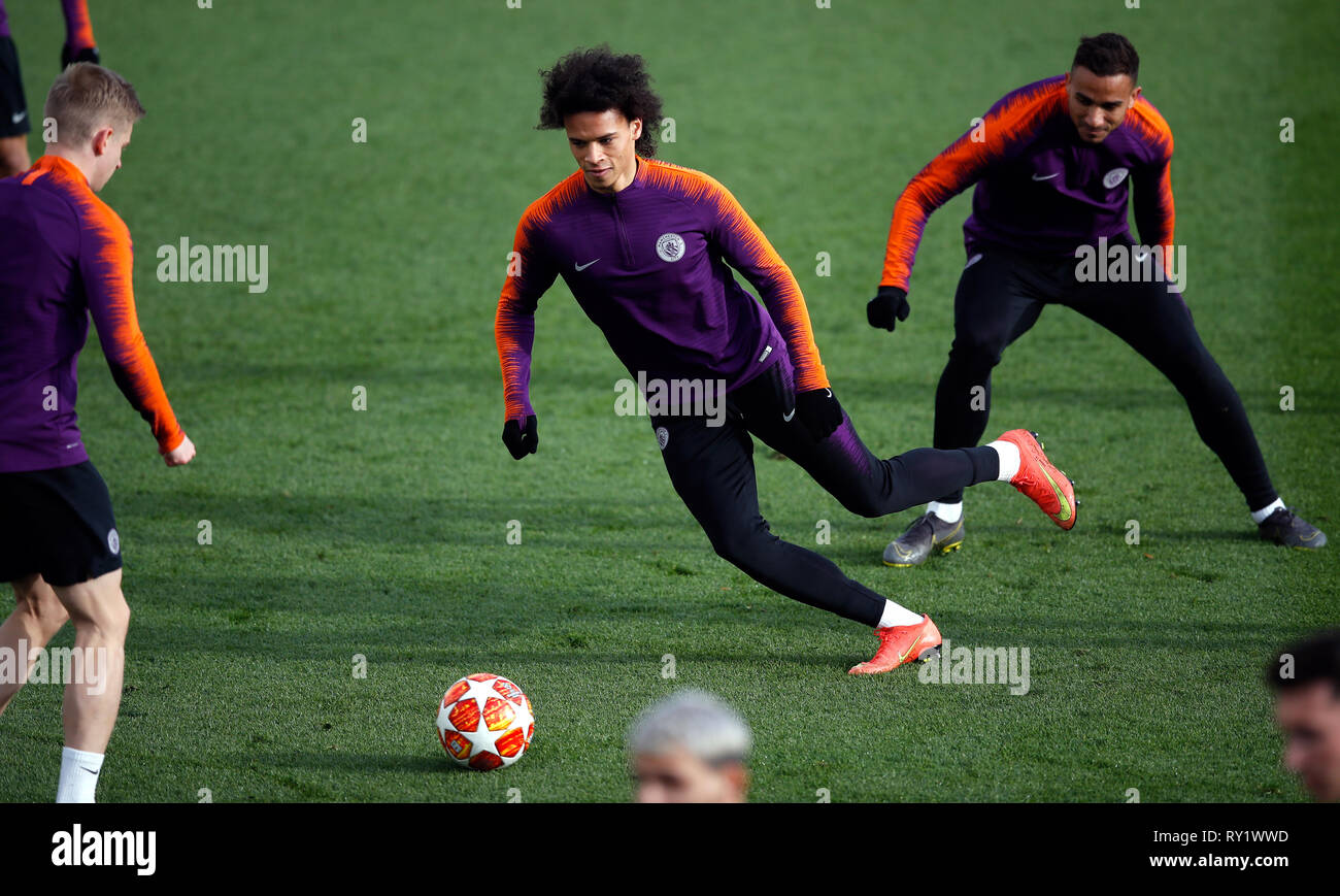 Manchester Citys Leroy Sane während des Trainings an der City Football Academy, Manchester. Stockfoto