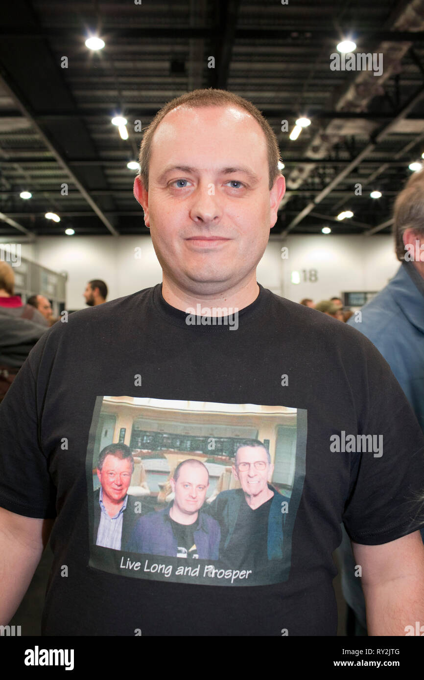 37 Jährige Brett Neal von Bolton, Großbritannien am Ziel Star Trek Event in der Londoner ExCel. Stockfoto