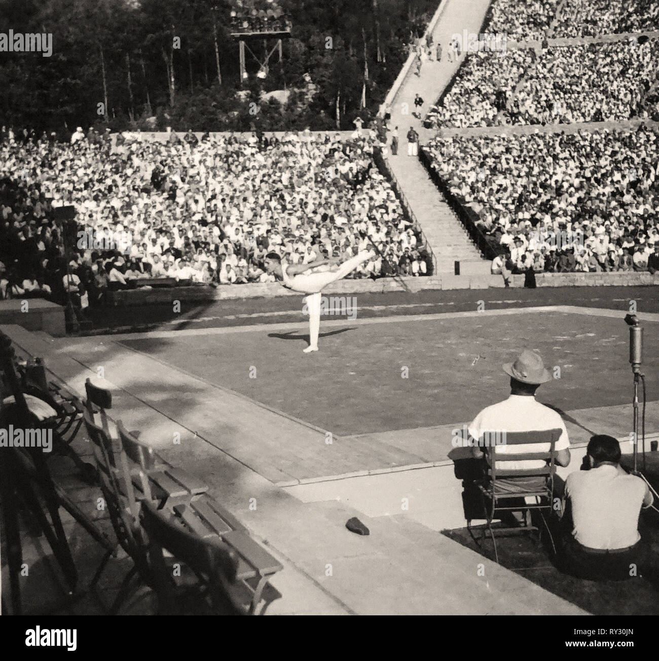 Olympischen Spielen 1936 Berlin - Gymnastik bei den Olympischen Sommerspielen 1936 in Berlin. Stockfoto