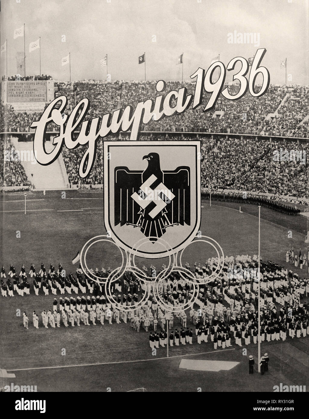 Olympischen Spielen 1936 in Berlin den Olympischen Spielen 1936 in Berlin und in Garmisch Partenkirchen Band 2 Herausgegeben von Cigaretten Bilderdienst Altona Bahrenfeld. Stockfoto