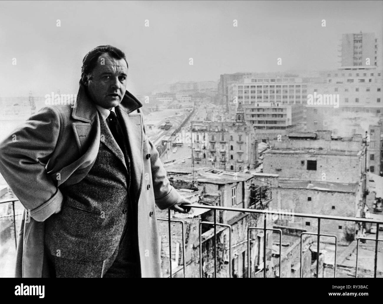 ROD STEIGER, Hände über der Stadt, 1963 Stockfoto