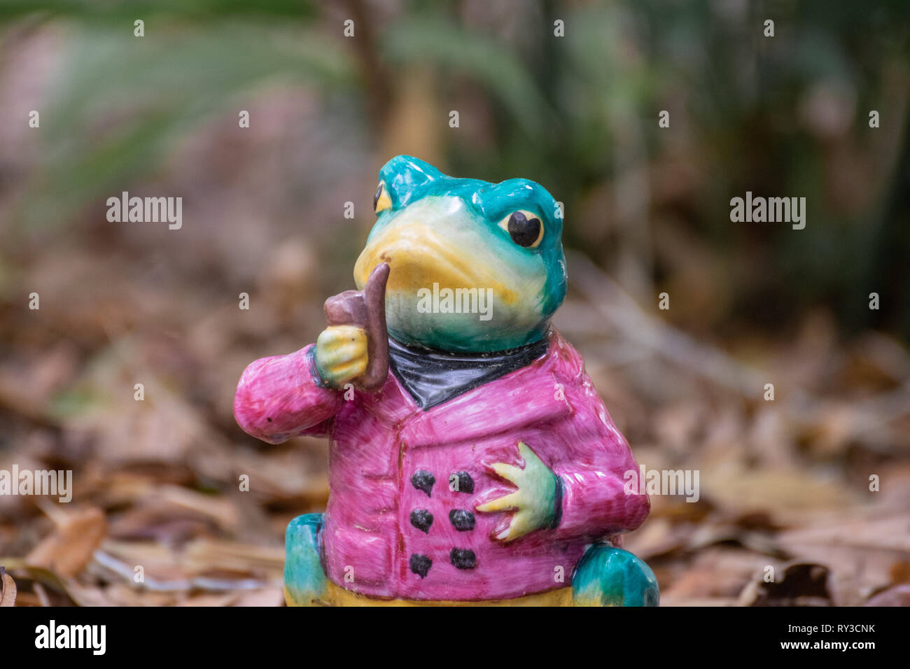 Miniaturen aus Zeder seen Gärten Stockfoto