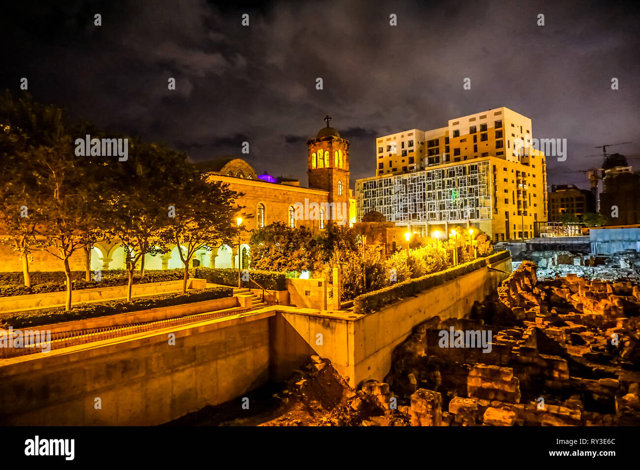 Beirut Saint George griechisch-orthodoxen Kathedrale bei Nacht Stockfoto