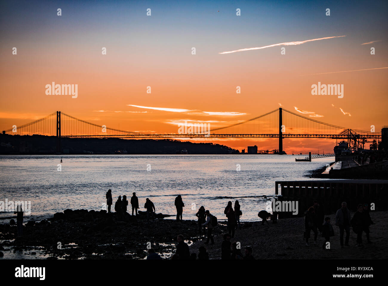 Lissabon Brücke Sonnenuntergang Stockfoto
