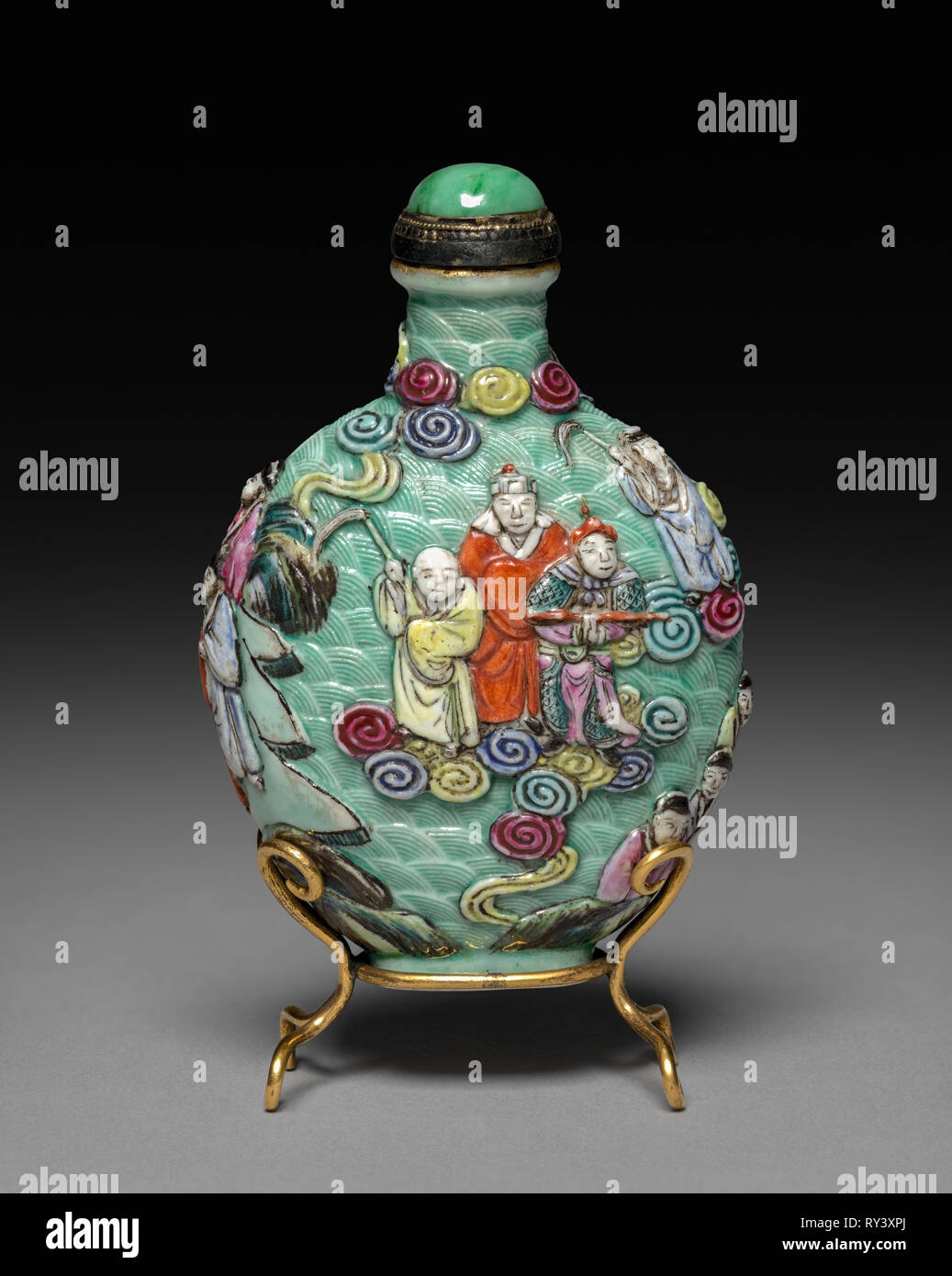 Abgeflachte Oval Schnupftabak Flasche mit Stopfen, 1796-1820. China, Qing Dynastie (1644-1912), Jiaqing Herrschaft (1795-1820). Porzellan; gesamt: 8,4 cm (3 5/16 Zoll Stockfoto