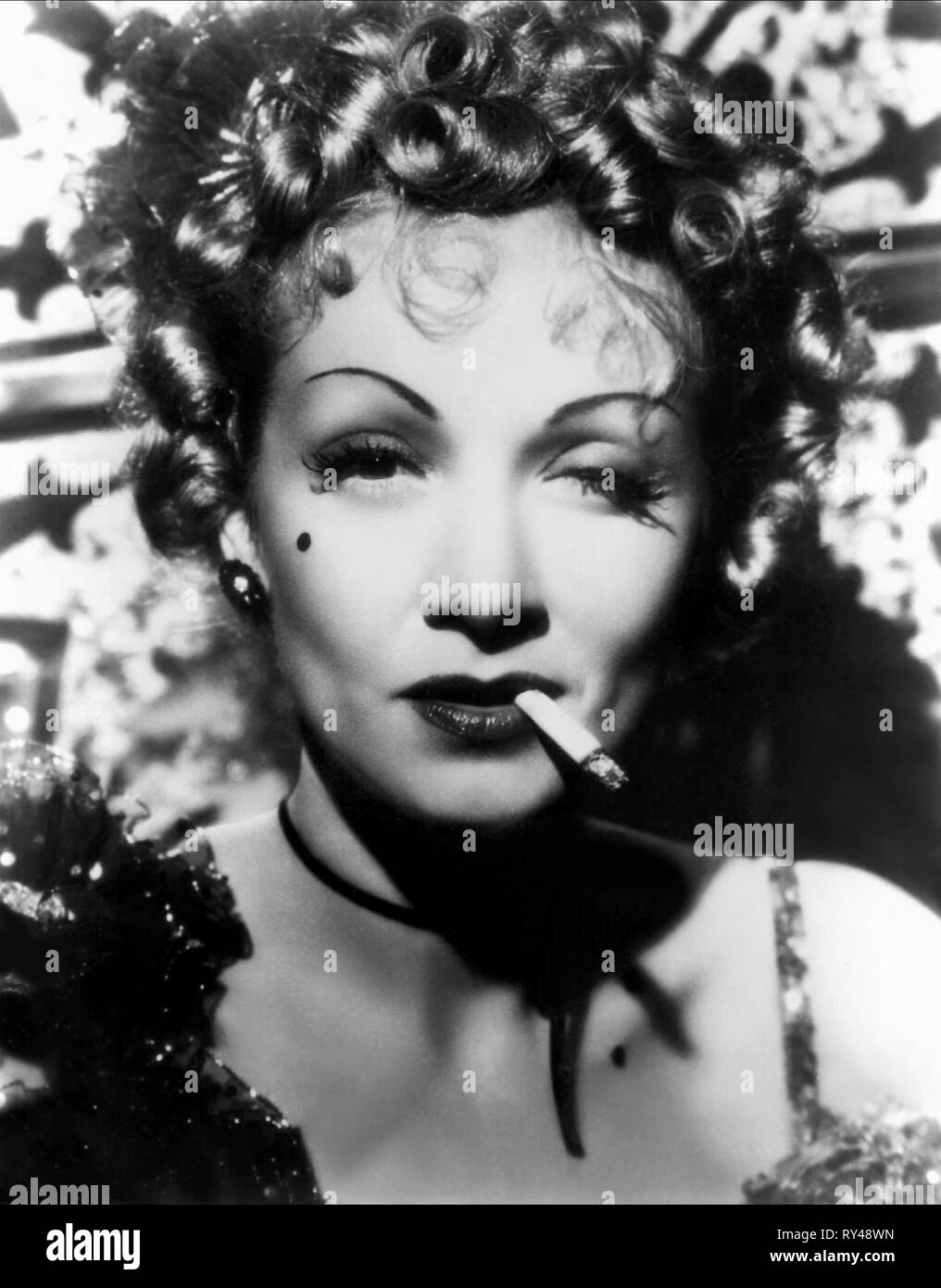 MARLENE DIETRICH, DESTRY RIDES WIEDER, 1939 Stockfoto