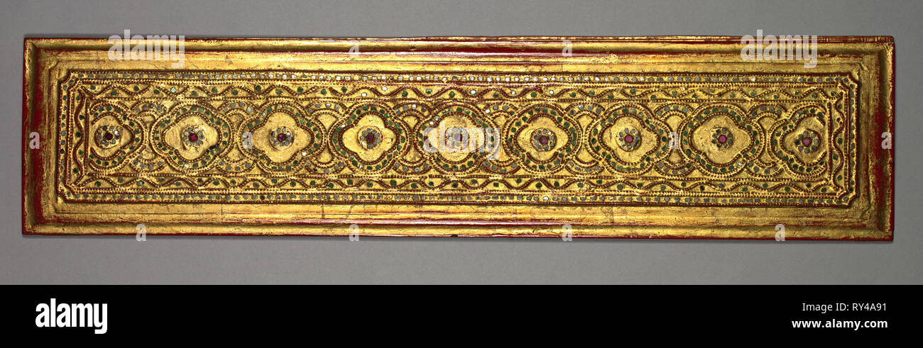 Kammavacany, ein Buddhistisches Handbuch, 1800. Birma, 19. Abdeckung: Holz lackiert Rot; Blätter: Kupfer Rot lackiert; Deckel: 13,1 cm (5 3/16 in. Stockfoto