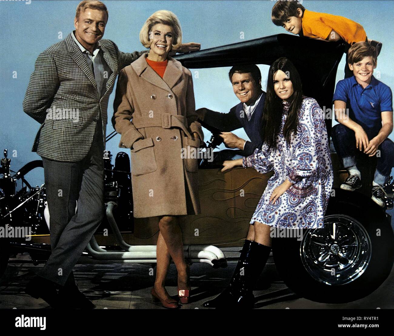 KEITH, TAG, FINDLATER, Hershey, Stahl, Adlerfarn, MIT SECHS ERHALTEN SIE EGGROLL, 1968 Stockfoto