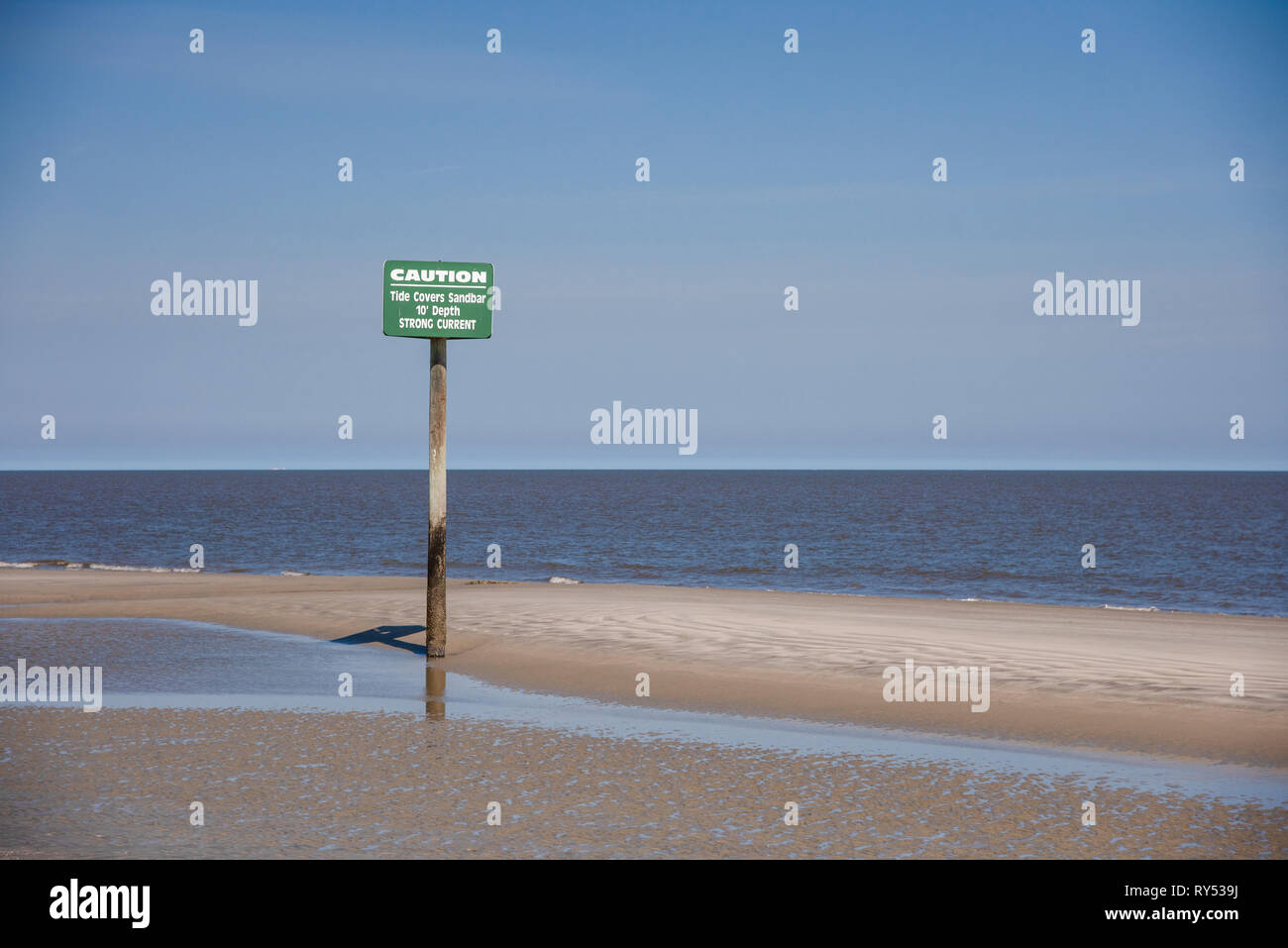 Schild Warnung vor starken Meer Meeresströmung auf Jekyll Island GA Stockfoto