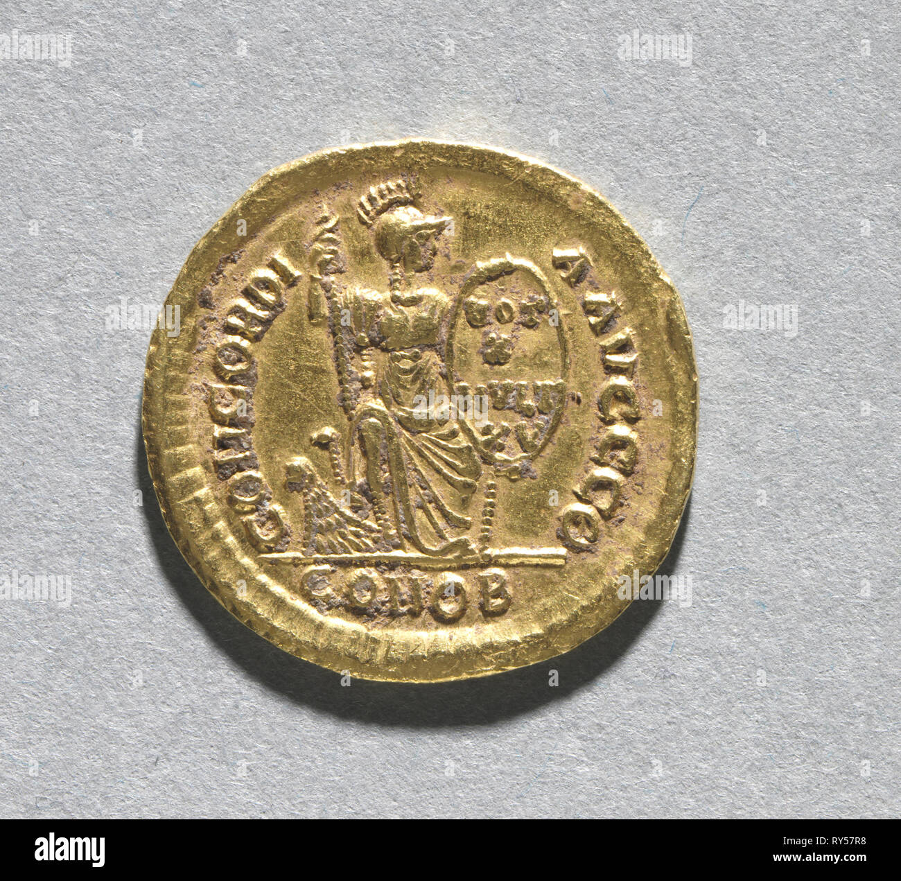 Solidus von THEODOSIUS I der Große (rückwärts), C. 383-388. Byzanz, Konstantinopel, der byzantinischen Zeit, 4. Gold, Durchmesser: 2,1 cm (13/16 in Stockfoto