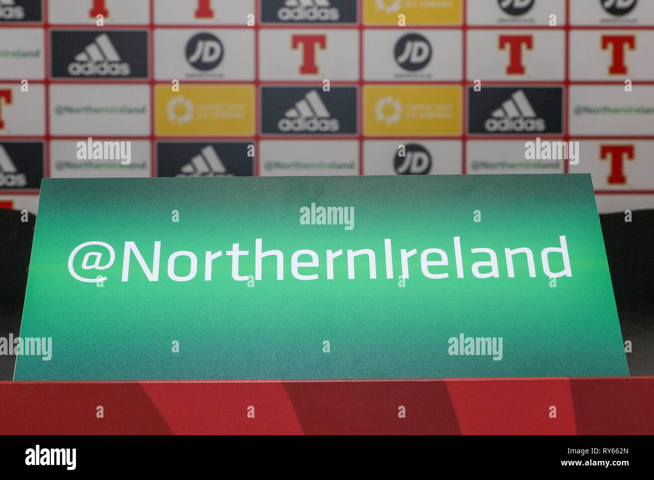 Windsor Park, Belfast, Nordirland, Großbritannien. 12 Mär, 2019. Nordirland Manager Michael O'Neill nannte seine Mannschaft für die bevorstehende UEFA EURO 2020 Qualifikationsspiele gegen Estland (in Belfast am Donnerstag, 21. März) und Weißrussland (Belfast, Sonntag, den 24. März). Quelle: David Hunter/Alamy leben Nachrichten Stockfoto