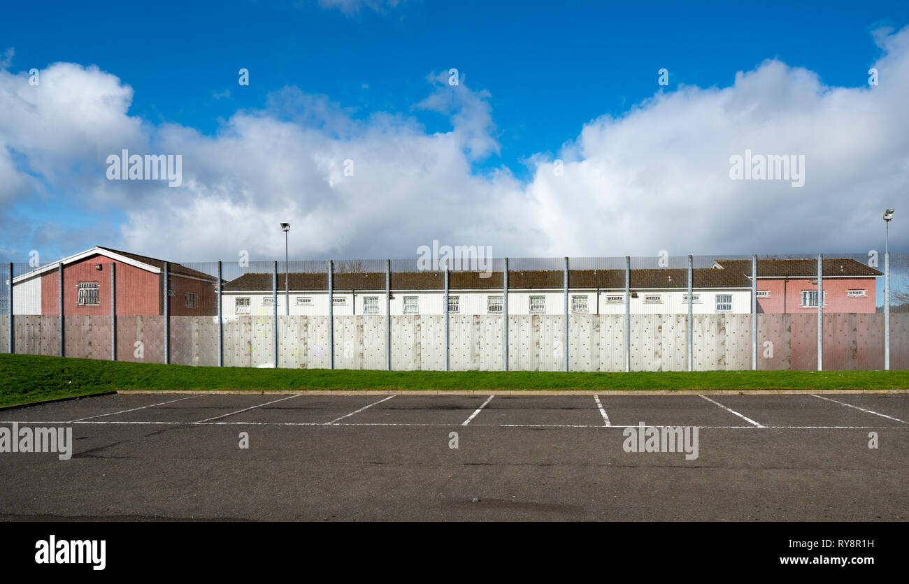 Außenansicht von HMP&JUGENDSTRAFANSTALT Cornton Vale Gefängnis in Stirling, Schottland, Großbritannien Stockfoto