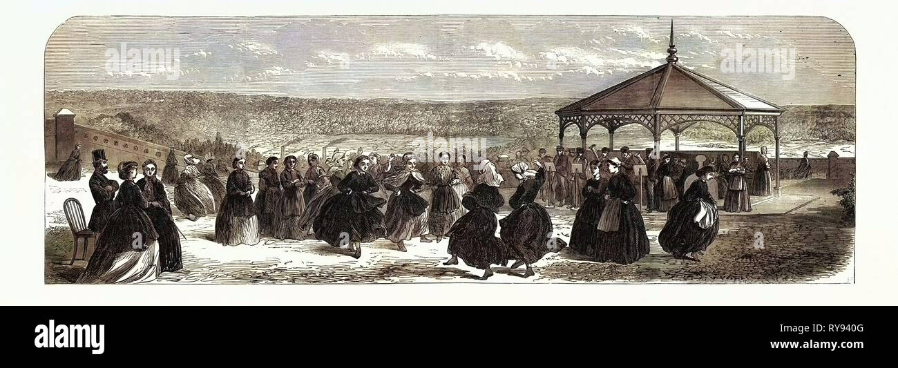 Die Gewährung von Asyl für kriminelle Verrückte Broadmoor: Die Airing-Court UK 1867 Stockfoto