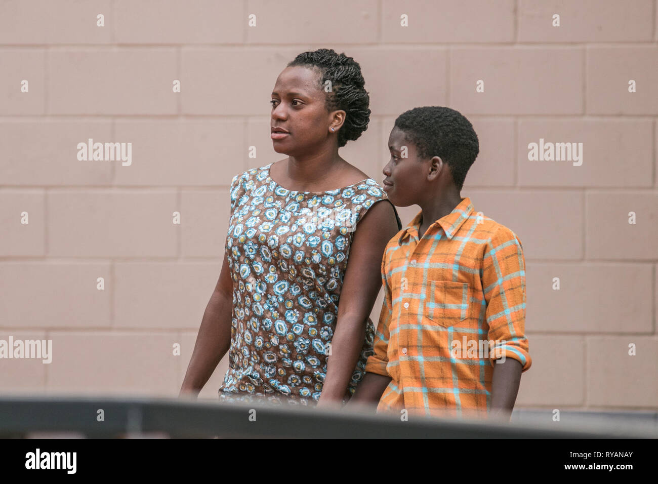 Adelaide, Australien. 13 Mär, 2019. Akteure am Filmset von "Flucht aus Pretoria in Adelaide gefilmt. Der Film basiert auf einem Buch von Tim Jenkin und ist während der Zeit der Apartheid in Kapstadt, Südafrika über zwei weiße Südafrikaner, Tim Jenkin und Stephen Lee, der im Jahr 1978 zur Herstellung und Verteilung von Anti-apartheid Nachrichten Credit: Amer ghazzal/Alamy Live Nachrichten gefangen wurden Stockfoto