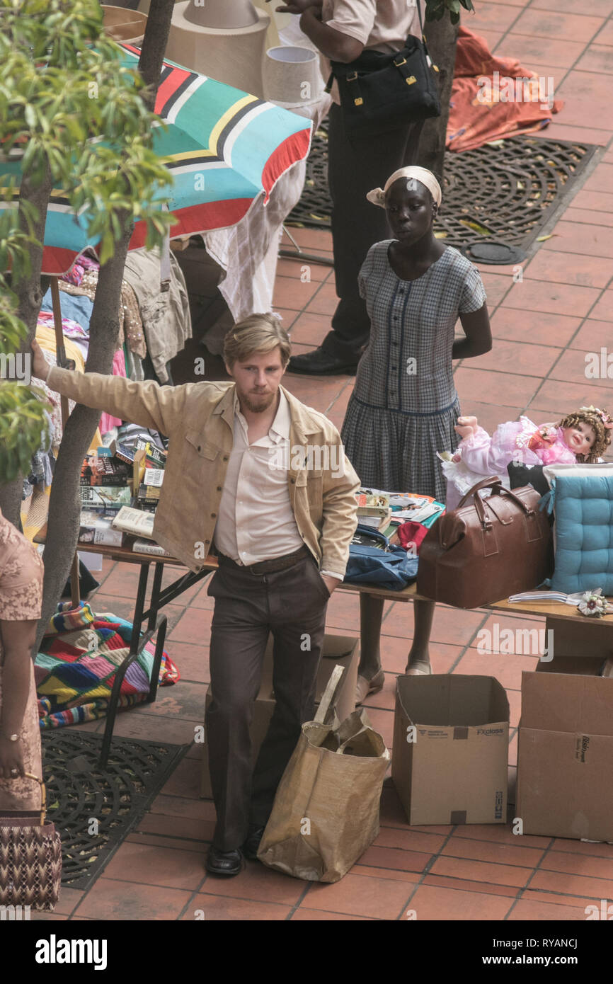 Adelaide, Australien. 13 Mär, 2019. Australische Schauspieler Daniel Webber am Filmset von "Flucht aus Pretoria in Adelaide gefilmt. Der Film basiert auf einem Buch von Tim Jenkin und ist während der Zeit der Apartheid in Kapstadt, Südafrika über zwei weiße Südafrikaner, Tim Jenkin und Stephen Lee, der im Jahr 1978 zur Herstellung und Verteilung von Anti-apartheid Nachrichten Credit: Amer ghazzal/Alamy Live Nachrichten gefangen wurden Stockfoto
