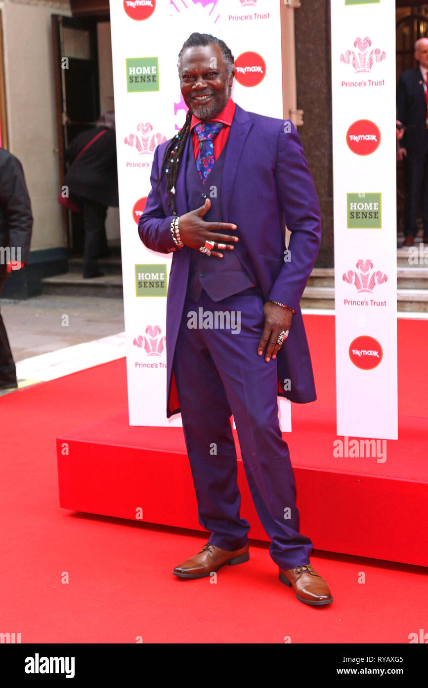 London, Großbritannien. 13. März, 2019. Levi Wurzeln, der Prince's Trust und TKMaxx & Homesense Auszeichnungen, die London Palladium, London, UK. 13 Mär, 2019. Foto von Richard Goldschmidt Credit: Rich Gold/Alamy leben Nachrichten Stockfoto