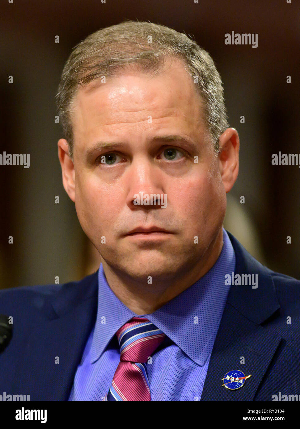 Jim Bridenstine, Administrator, Nationale Luft- und Raumfahrtbehörde, bezeugt vor den Senat der Vereinigten Staaten Ausschuss für Handel, Wissenschaft und Transport auf "Das neue Space Race: Sicherstellung der U.S. Global Leadership auf der Final Frontier' auf dem Capitol Hill in Washington, DC am Mittwoch, 13. März 2019. Credit: Ron Sachs/CNP | Verwendung weltweit Stockfoto