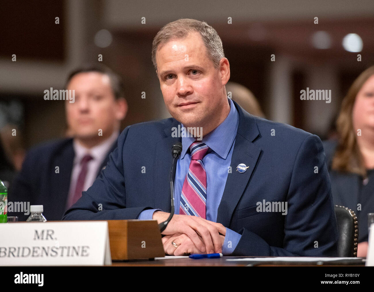 Jim Bridenstine, Administrator, Nationale Luft- und Raumfahrtbehörde, bezeugt vor den Senat der Vereinigten Staaten Ausschuss für Handel, Wissenschaft und Transport auf "Das neue Space Race: Sicherstellung der U.S. Global Leadership auf der Final Frontier' auf dem Capitol Hill in Washington, DC am Mittwoch, 13. März 2019. Credit: Ron Sachs/CNP | Verwendung weltweit Stockfoto