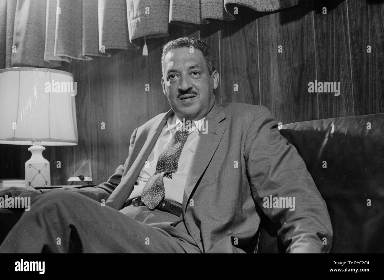 Thurgood Marshall 1957, dann Rechtsanwalt für die NAACP und später Associate Gerechtigkeit des Obersten Gerichtshofs der Vereinigten Staaten Stockfoto