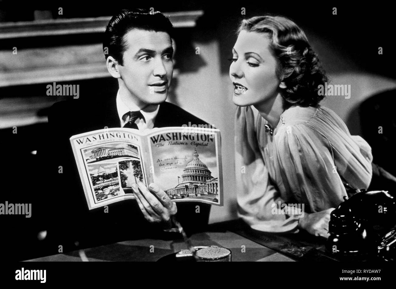 JAMES STEWART, JEAN ARTHUR, HERR SMITH GEHT NACH WASHINGTON, 1939 Stockfoto