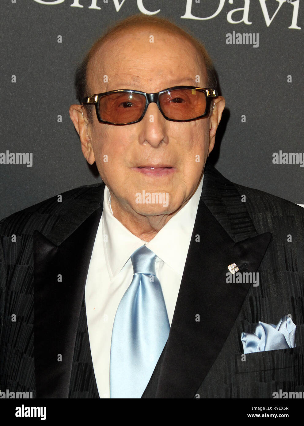 2019 Pre-GRAMMY Gala & GRAMMY Gruß zu Industrie Symbole im Beverly Hilton Hotel in Beverly Hills, Kalifornien. Mit: Clive Davis Wo: Los Angeles, Kalifornien, Vereinigte Staaten, wenn: 09 Feb 2019 Credit: Adriana Barraza/WENN.com M. Stockfoto