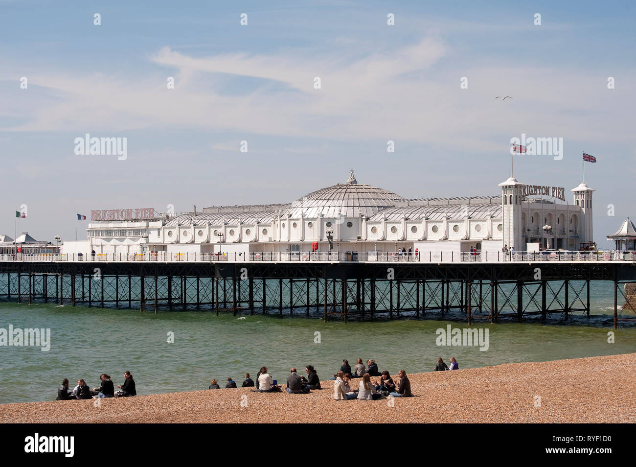 Brighton Palace Pier in der Küstenstadt Brighton, Sussex, England. Stockfoto