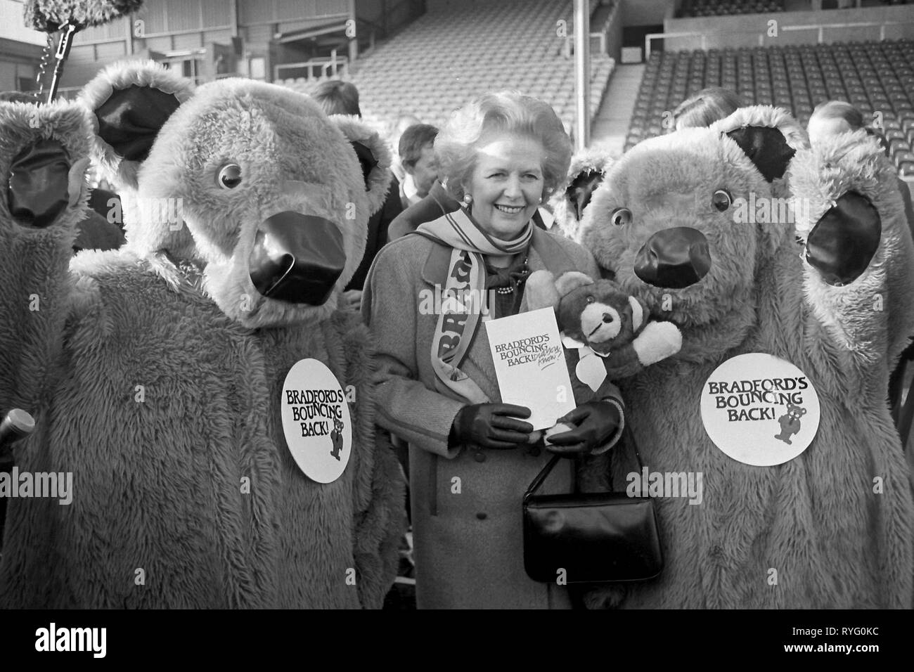 Frau Thatcher in Bradford und Leeds 1987 Stockfoto