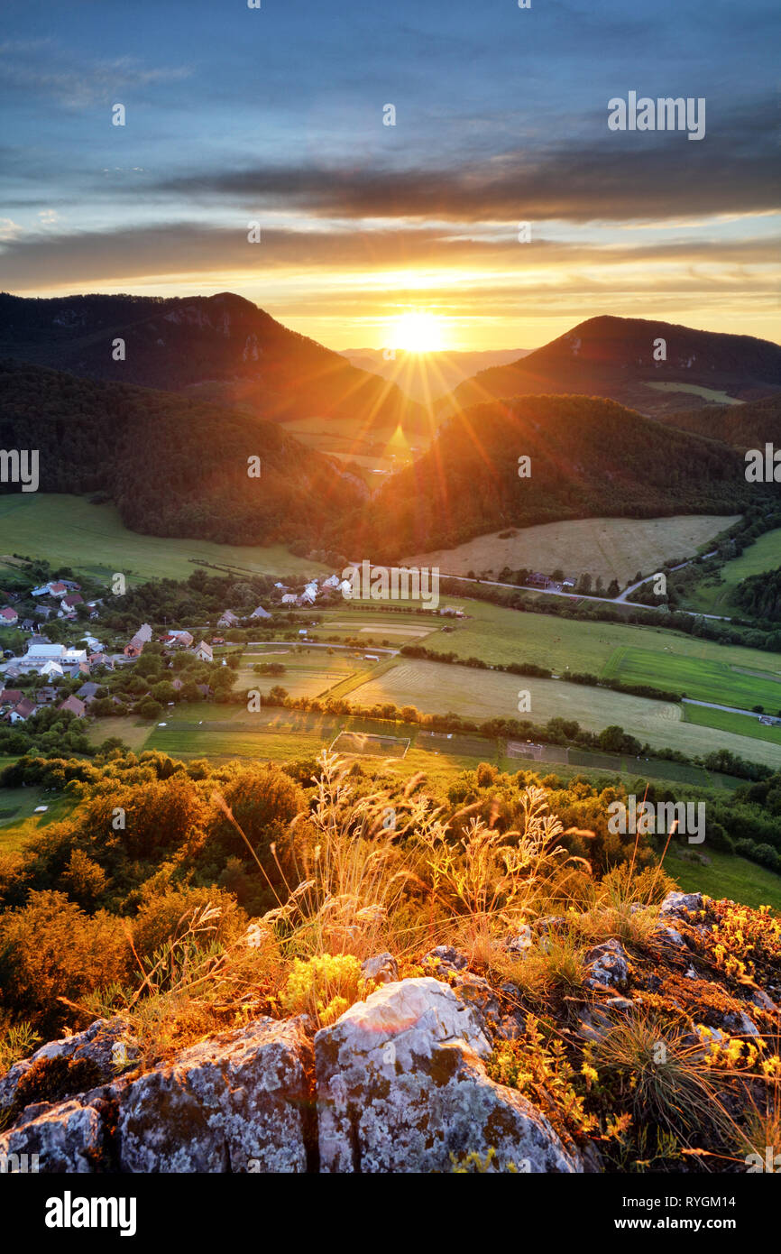 Sonnenaufgang auf der Slowakei Bergpanorama Landschaft Stockfoto