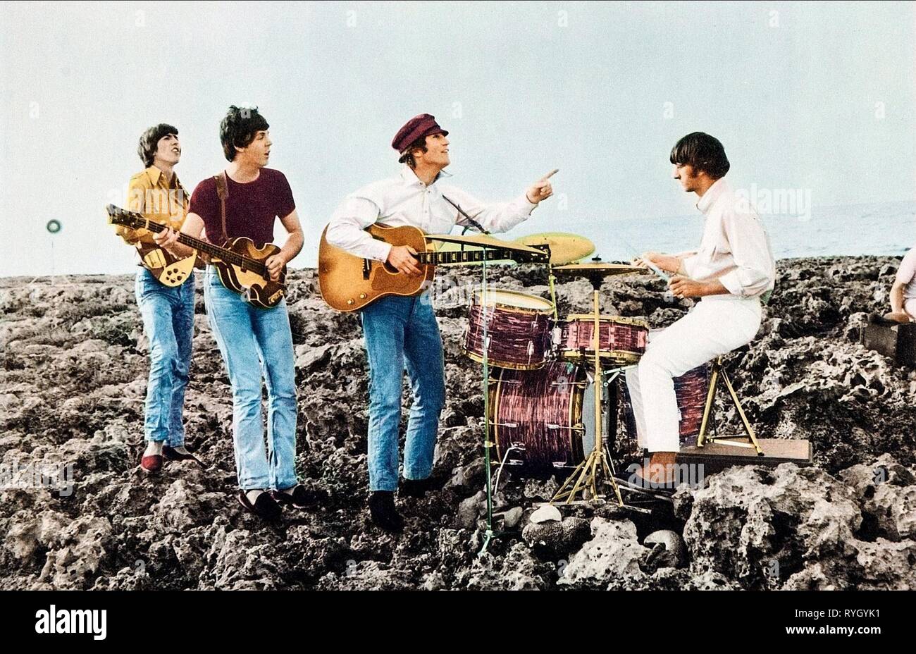 RINGO STARR, PAUL MCCARTNEY, George Harrison, John Lennon, HILFE!, 1965 Stockfoto