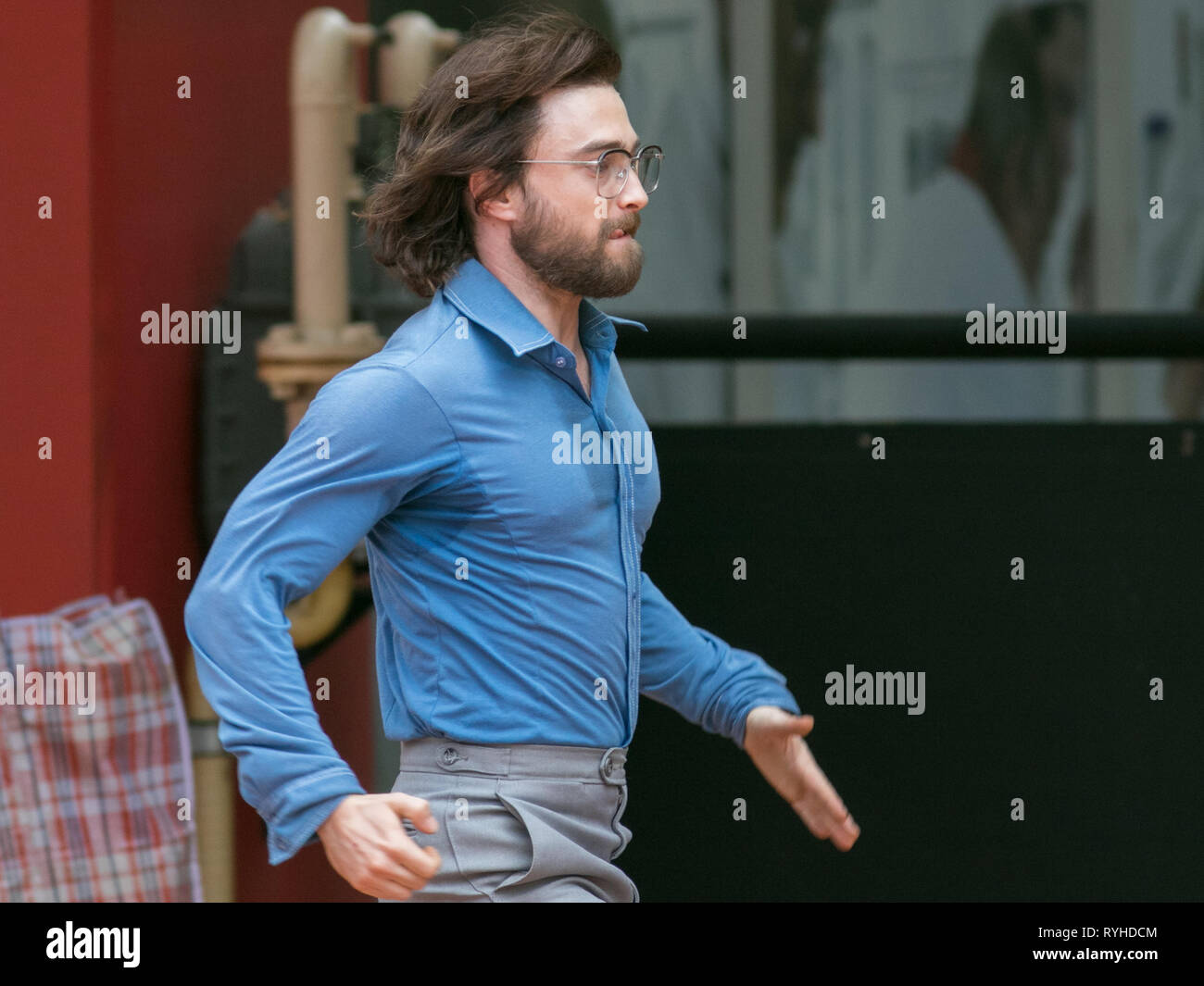 Adelaide Australien. 13. März 2019. Der britische Schauspieler Daniel Radcliffe auf dem Film in Adelaide in seine neue Rolle als Anti-Aprtheid Aktivist in "Flucht aus Pretoria Afrika im Jahr 1978 basierend auf einem Buch von Tim Jenkin festlegen und ist während der Zeit der Apartheid in Kapstadt, Südafrika über zwei weiße Südafrikaner, Tim Jenkin und Stephen Lee, der im Jahr 1978 zur Herstellung und Verteilung von Anti-apartheid Nachrichten Credit: Amer ghazzal/Alamy Live Nachrichten gefangen wurden Stockfoto