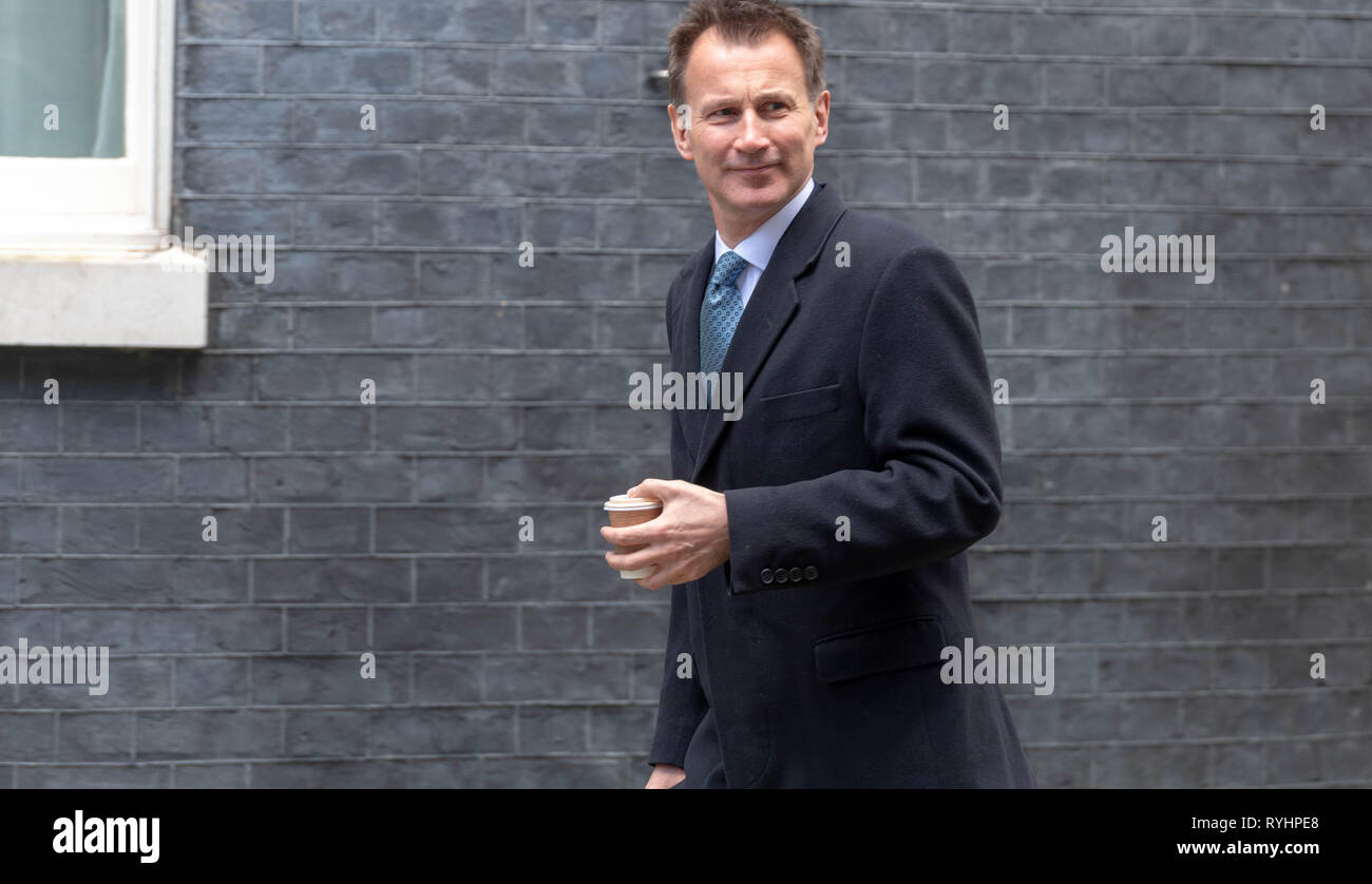 London, Großbritannien. 14. Mär 2019. Jeremy Hunt MP PC, Außenminister, kommt an einer Kabinettssitzung am 10 Downing Street, London Quelle: Ian Davidson/Alamy leben Nachrichten Stockfoto