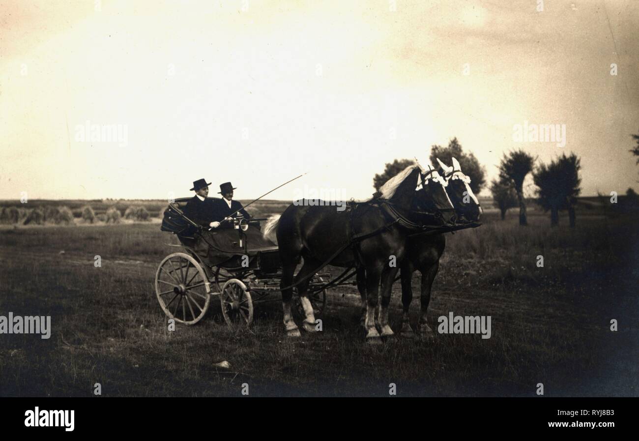 Verkehr/Transport, Trainer, zwei Herren in einem Buggy, ca. 1900,- Additional-Rights Clearance-Info - Not-Available Stockfoto