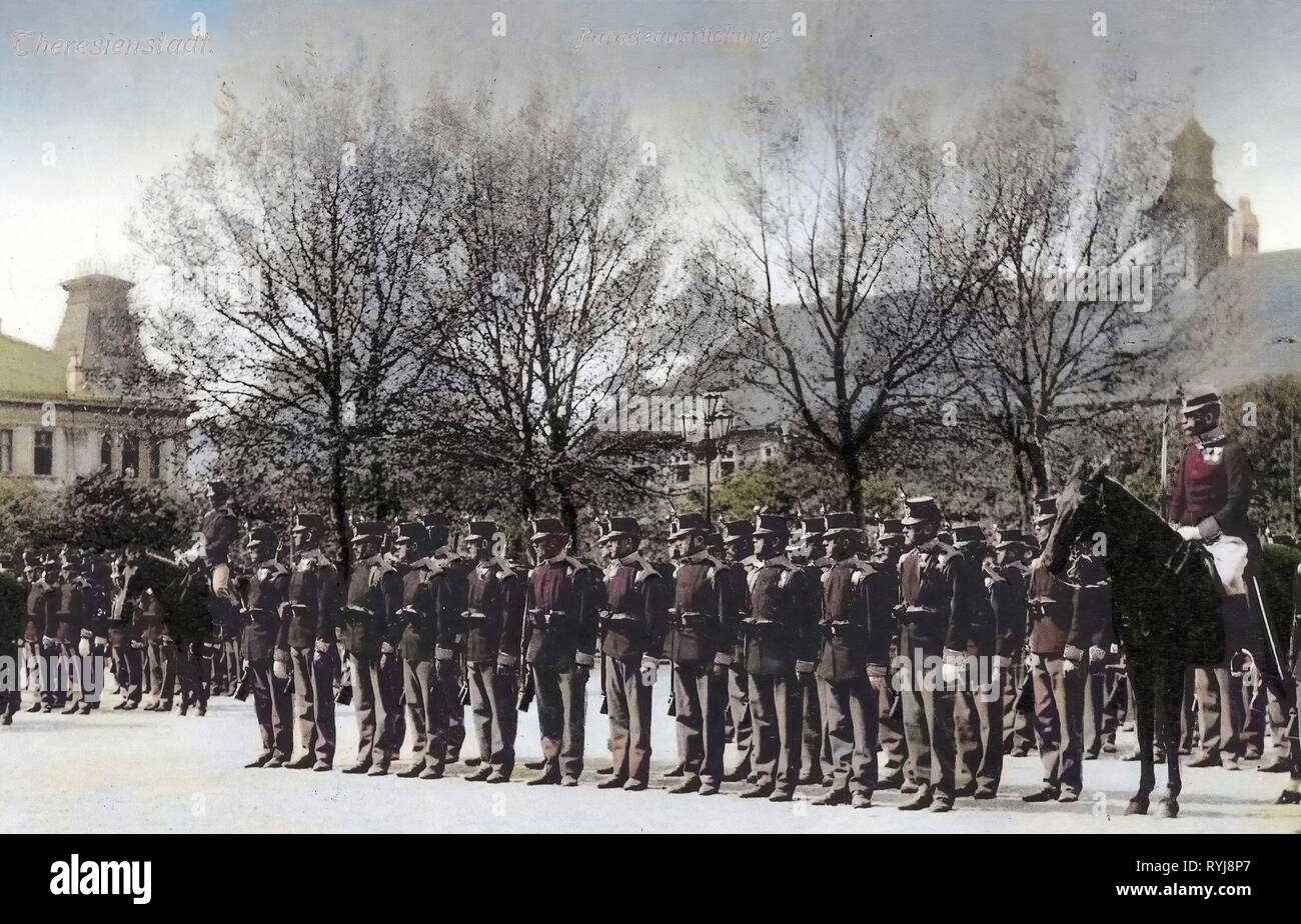 Österreichisch-ungarischen Armee, Gebäude in Terezín, 1910, Aussig, Theresienstadt, Paradeausrückung, Tschechische Republik Stockfoto