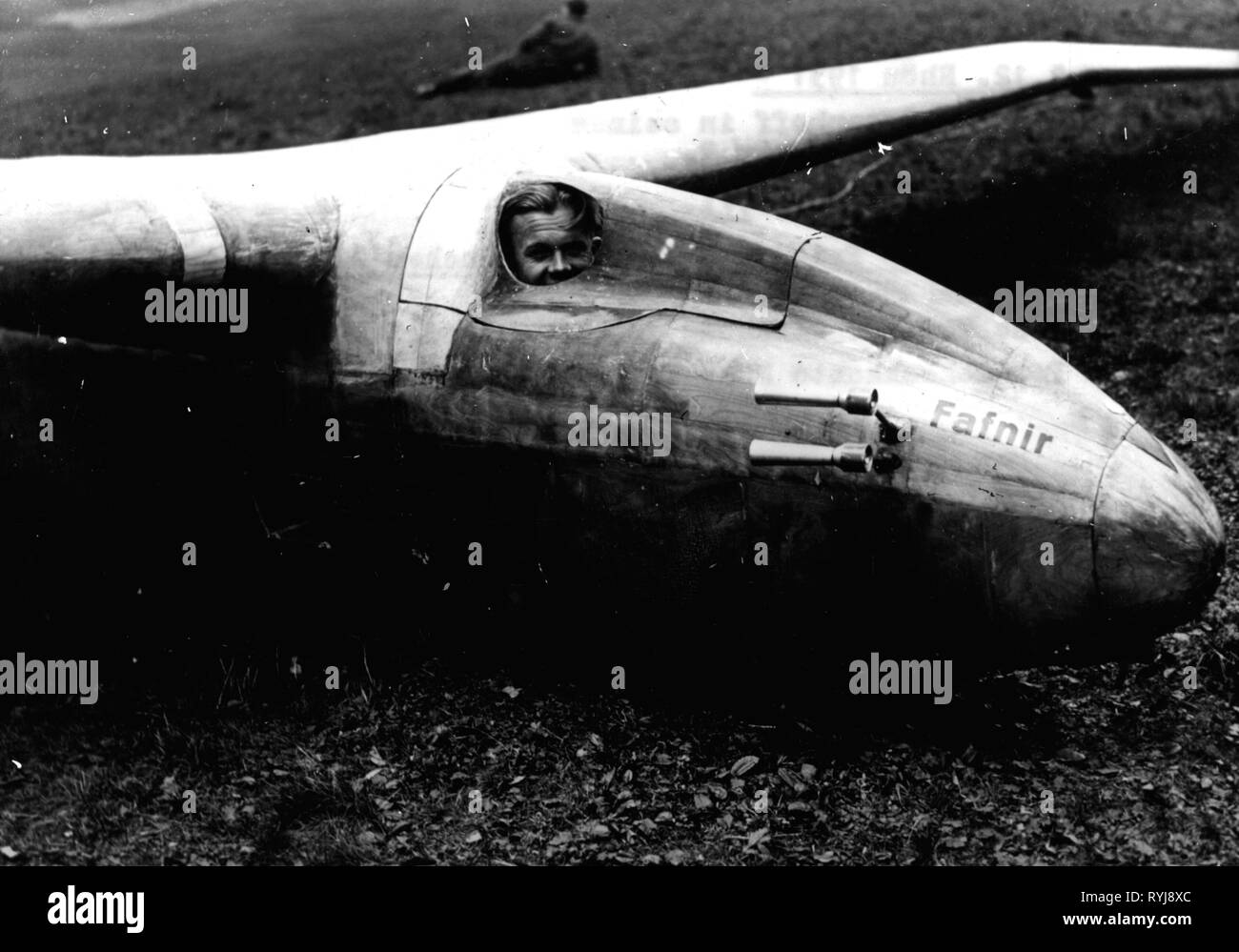 Verkehr/Transport, Luftfahrt, Segelfliegen, Günther Groenhoff im Segelflugzeug DFS "fafnir", 12 Rhön Gleitschirm Wettbewerb, 1931, Additional-Rights - Clearance-Info - Not-Available Stockfoto