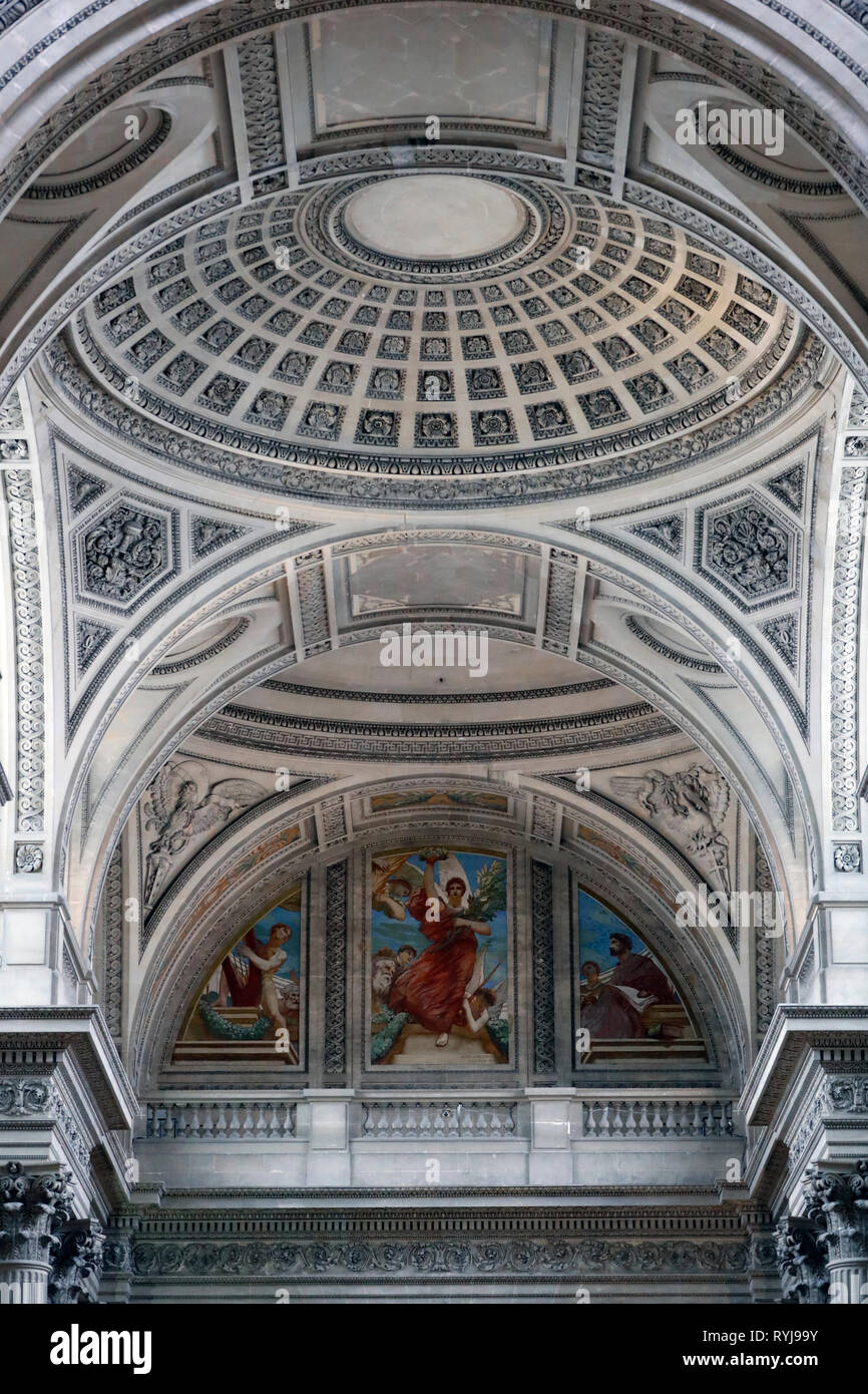 Das Pantheon ist die Begräbnisstätte für viele berühmte Franzosen. Der zentralen Kuppel. Paris. Frankreich. Stockfoto