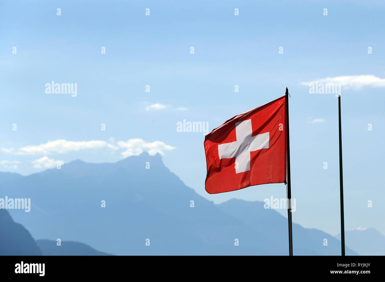 Schweizer Flagge. Vevey. Die Schweiz. Stockfoto