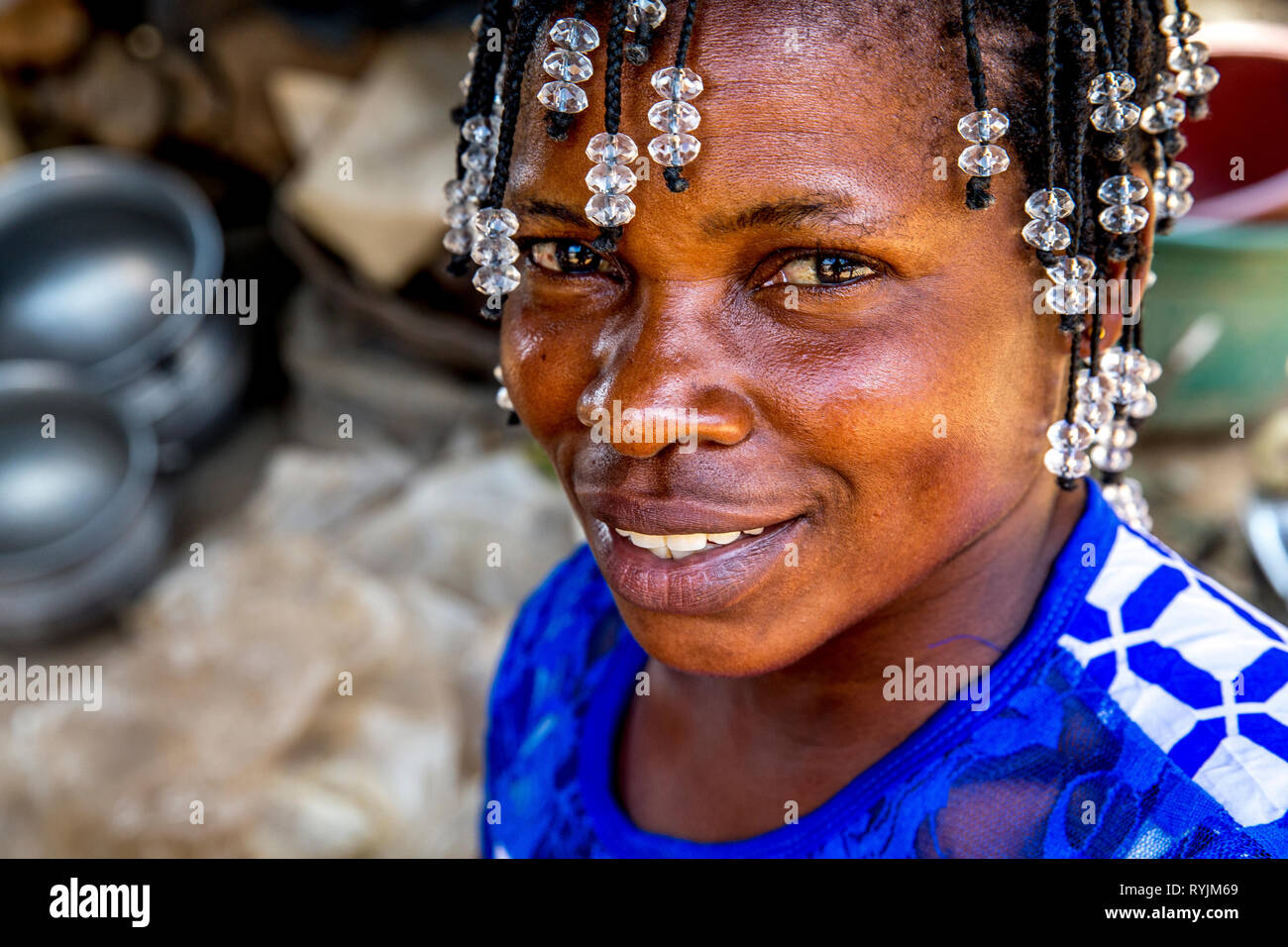 Dorfbewohner in der Nähe von Agboville, Elfenbeinküste. Stockfoto