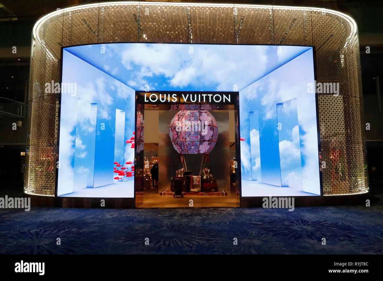 Changi Airport. Pflicht dree Shop. Louis Vuitton. Singapur. Stockfoto