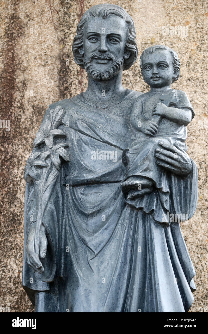 St. Joseph und das Kind Christus. Statue. Vung Tau. Vietnam. Stockfoto